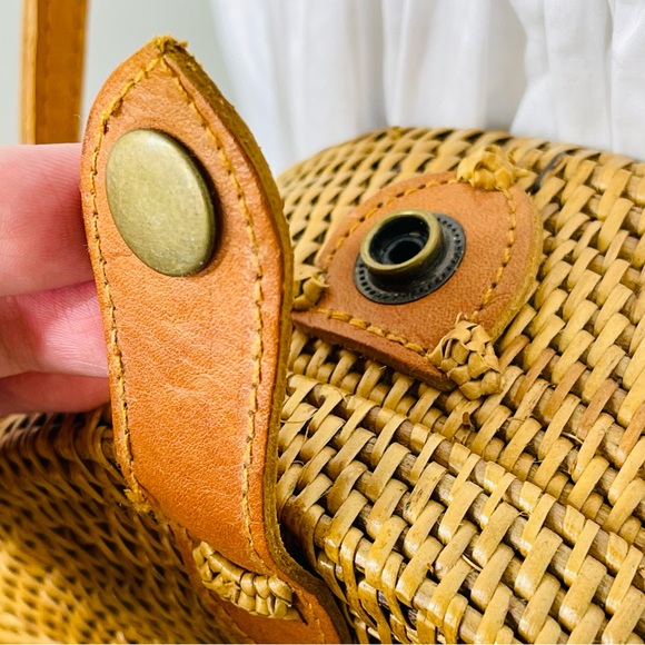 NEW Nell - Round Woven Bamboo shoulder bag - Picture 6 of 11